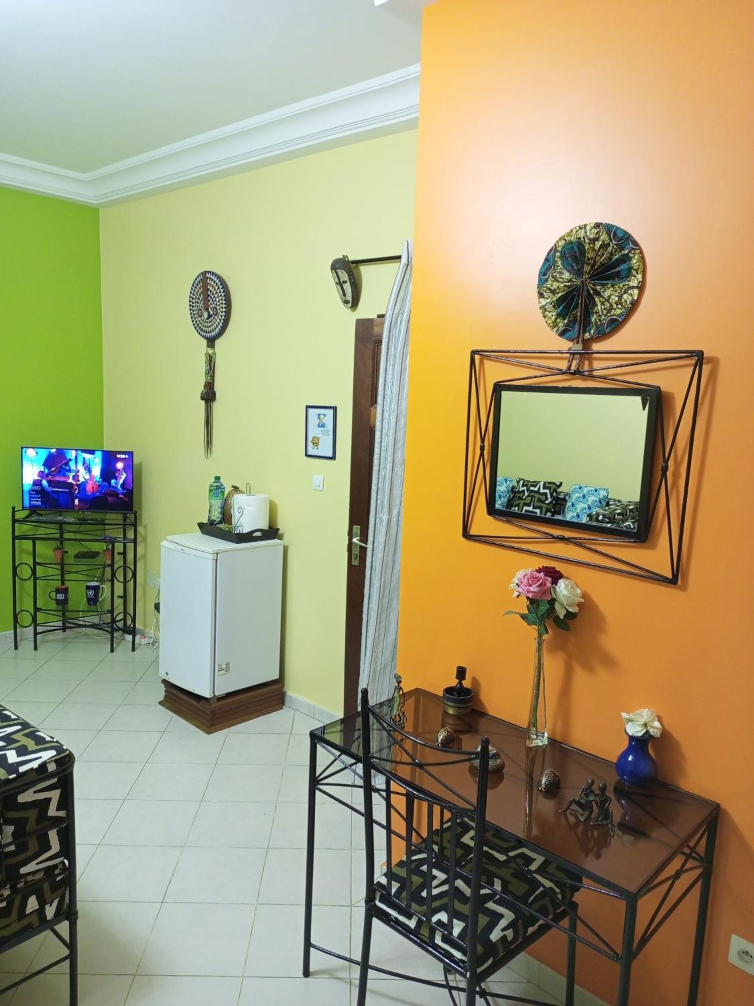 Delices Chez L'Habitant Diack Dakar Kültér fotó